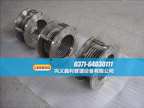 不銹鋼<a href=http://www.syzhcd.com target=_blank class=infotextkey>補(bǔ)償器</a>生產(chǎn)廠家